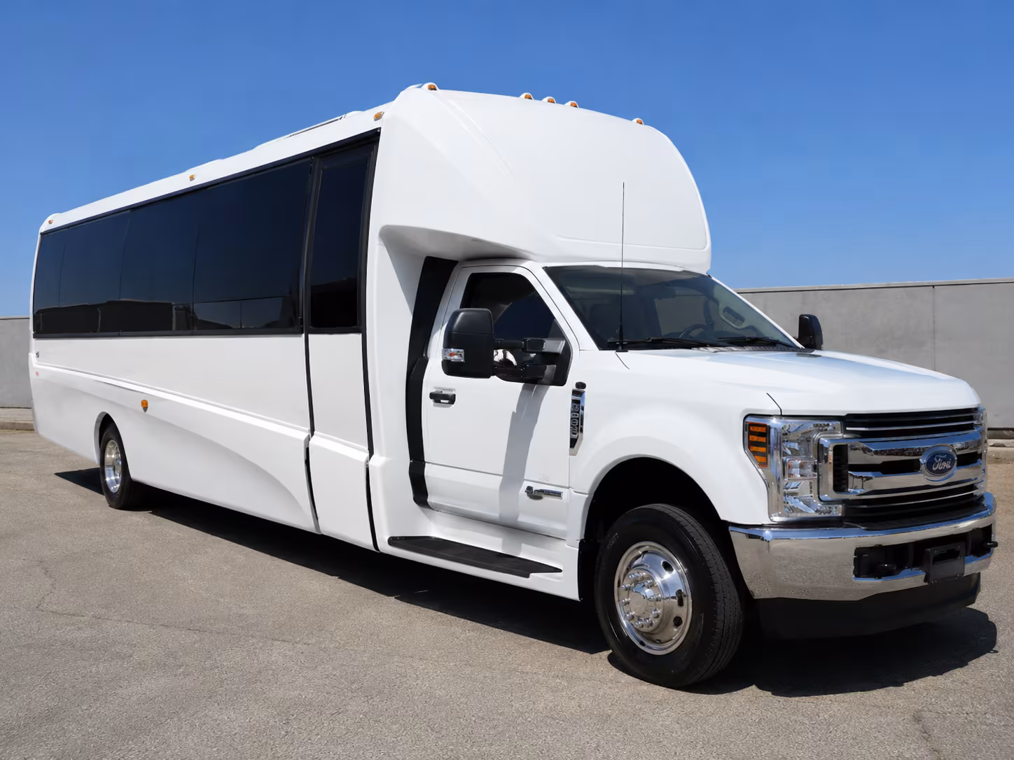 charter buses for museum and science center field trips near richardson