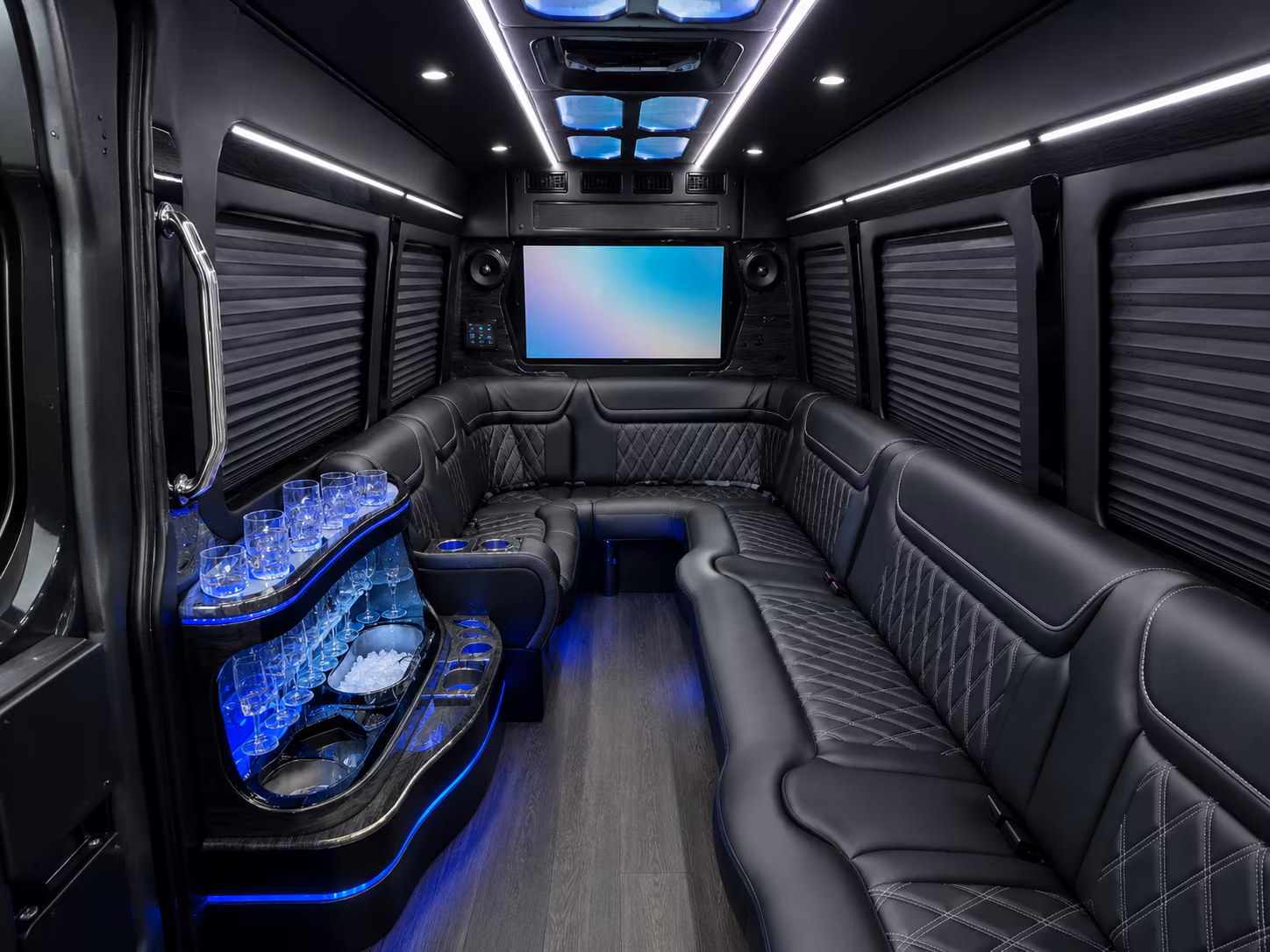 convention and trade show shuttle buses from richardson to downtown dallas