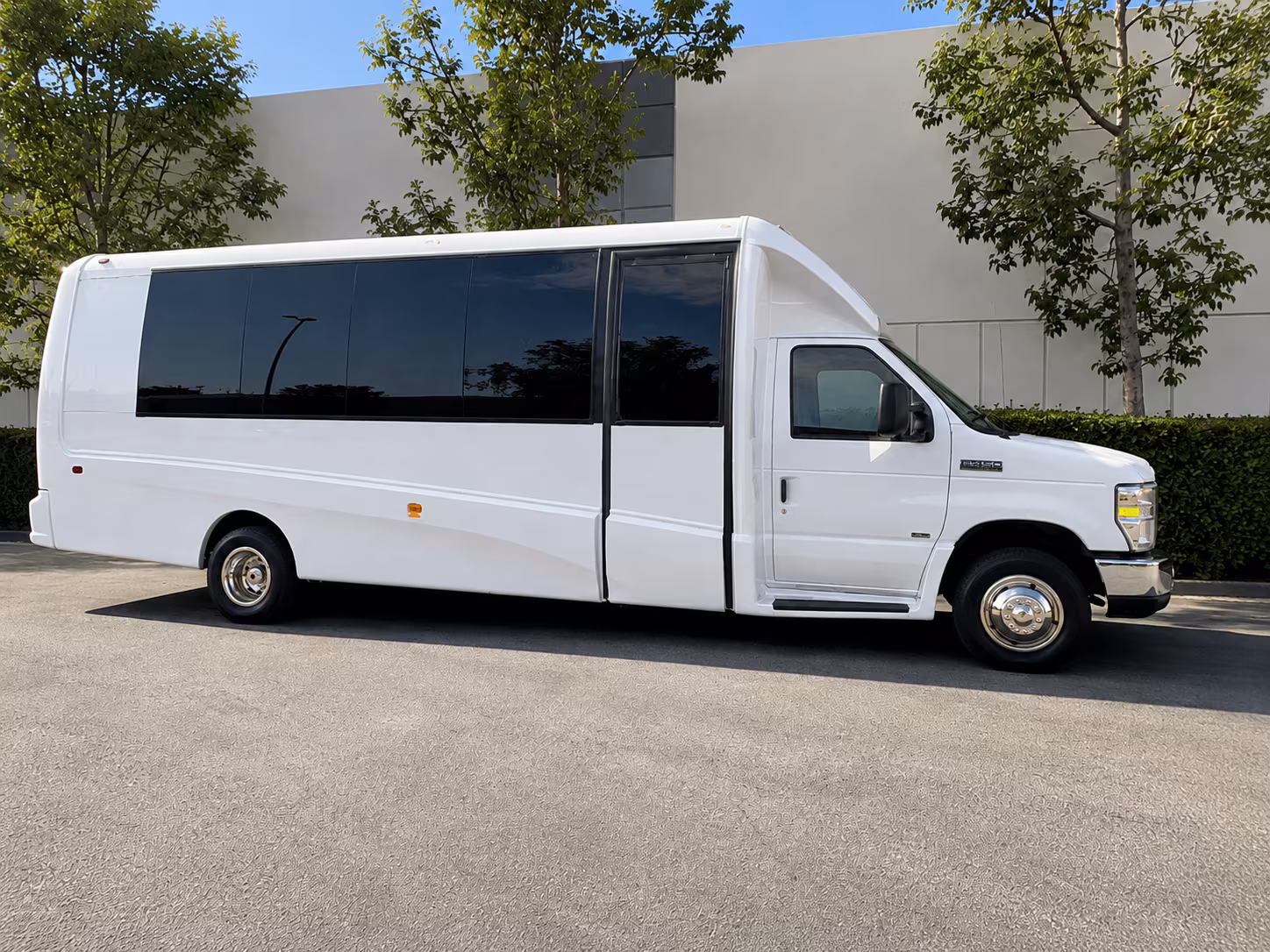 find the perfect transportation for your next private event 5