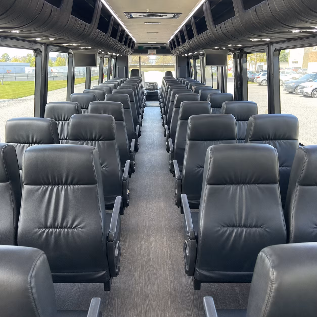 how is a bus rental actually priced in richardson is it by the hour by the mile or something else