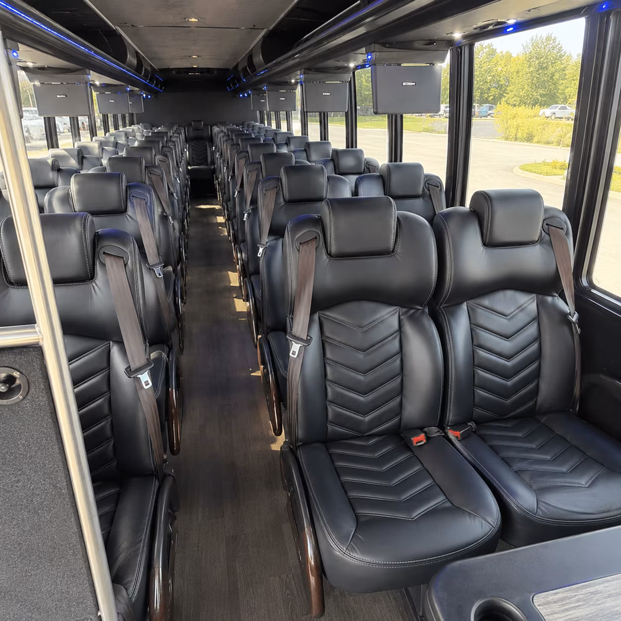 richardson 28 passenger minibus inside