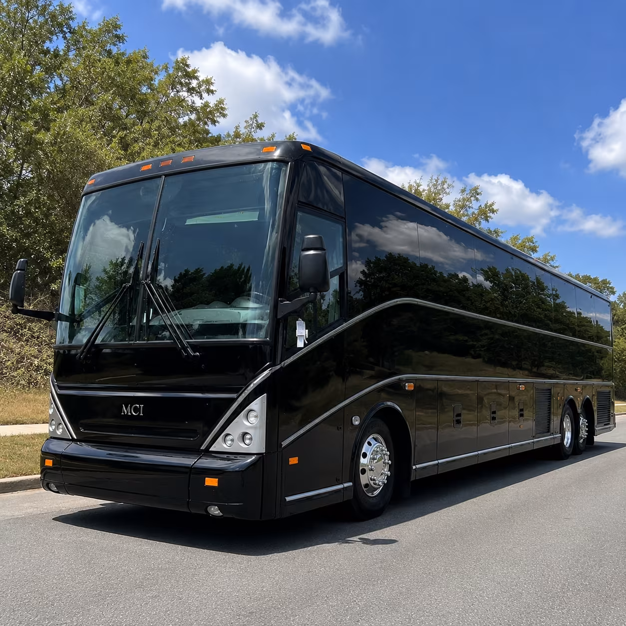 richardson 56 passenger charter bus