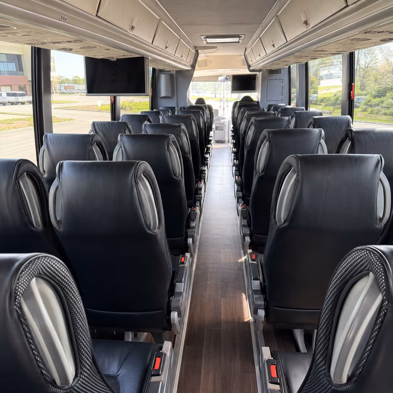 richardson school groups and university long distance bus rentals