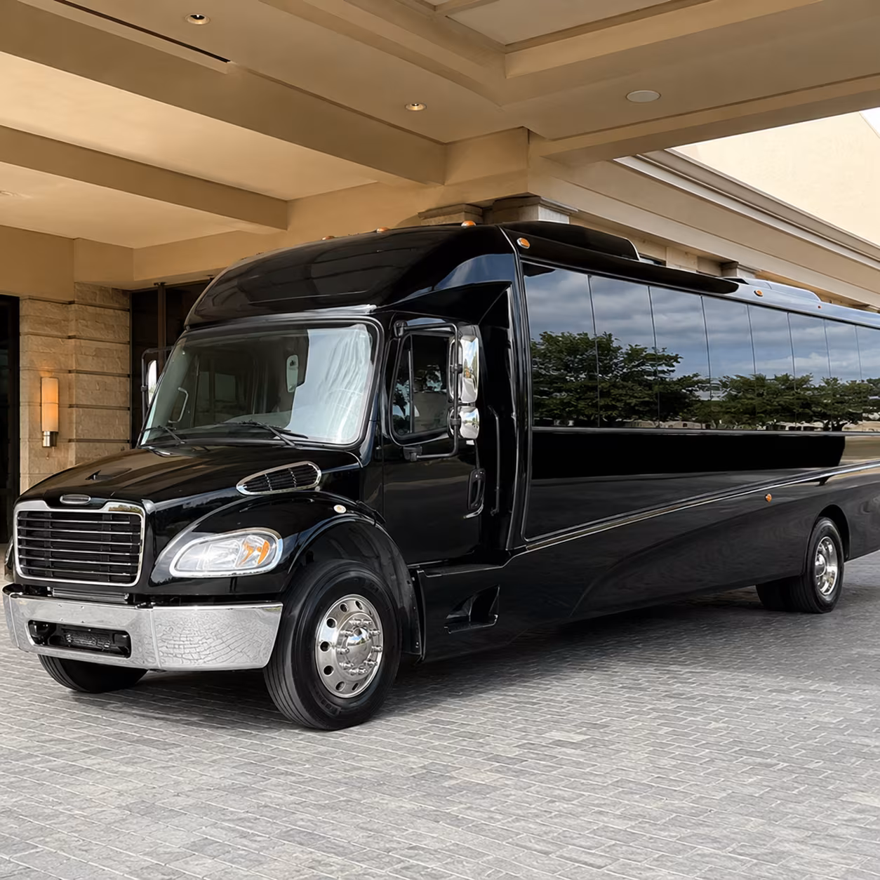 richardson wine tour brewery transportation onboard seating